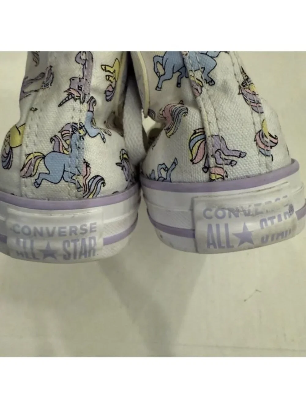 Converse Chuck Taylor All Star Youth High Top Sneakers Size 3 Unicorn Print